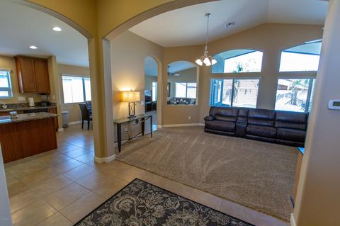 5654 E Helios Dr, Florence, AZ 85132 photo 2