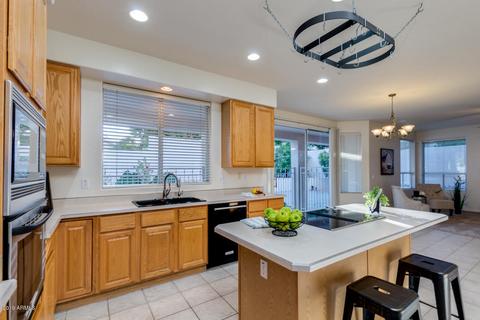 3189 E Desert Willow Rd, Phoenix, AZ 85048 photo 9