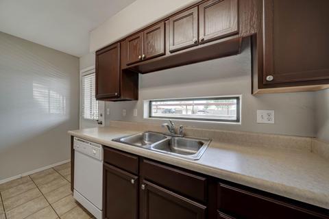 3301 Earll Dr #116, Phoenix, AZ 85018 photo 10