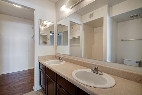 3301 Earll Dr #116, Phoenix, AZ 85018 photo 17