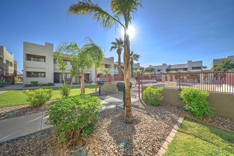 3301 Earll Dr #116, Phoenix, AZ 85018 photo 1