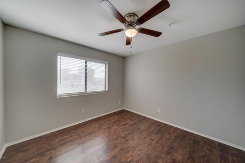 3301 Earll Dr #116, Phoenix, AZ 85018 photo 11