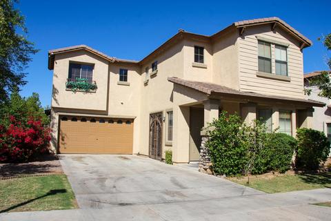 1832 E Donner Dr, Phoenix, AZ 85042 photo 1