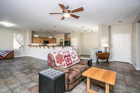 3152 E Peach Tree Dr, Chandler, AZ 85249 photo 4