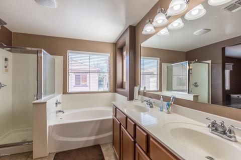 3816 E Trigger Way, Gilbert, AZ 85297 photo 12