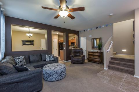 3816 E Trigger Way, Gilbert, AZ 85297 photo 2
