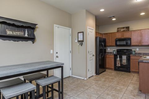 3816 E Trigger Way, Gilbert, AZ 85297 photo 9