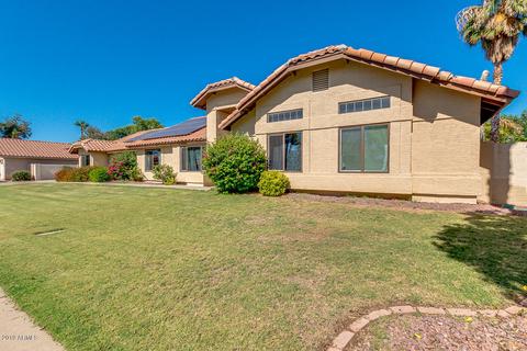 724 E Cullumber St, Gilbert, AZ 85234 photo 4
