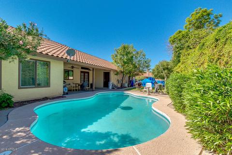 724 E Cullumber St, Gilbert, AZ 85234 photo 2
