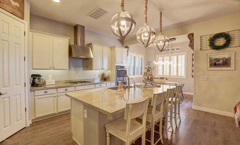 2536 E Tomahawk Ct, Gilbert, AZ 85298 photo 11
