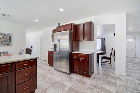121 Eugie Ave, Phoenix, AZ 85022 photo 11