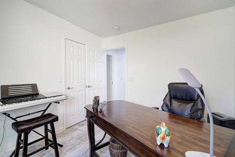 121 Eugie Ave, Phoenix, AZ 85022 photo 23