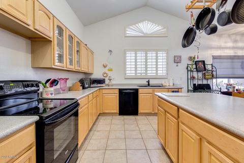 10512 E Diamond Ave, Mesa, AZ 85208 photo 14