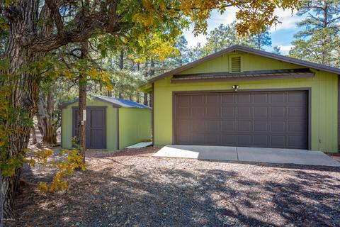 2700 Hooks Way, Overgaard, AZ 85933 photo 2