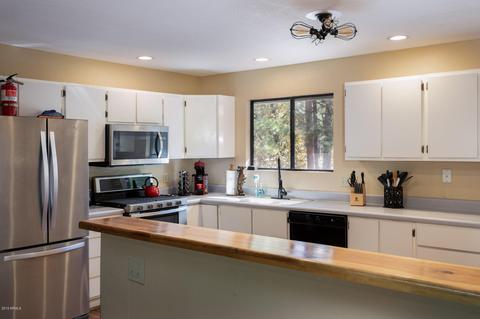 2700 Hooks Way, Overgaard, AZ 85933 photo 9