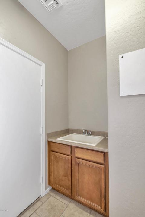 3313 E Clark Dr, Gilbert, AZ 85297 photo 7