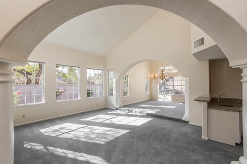 15252 S 16th Pl, Phoenix, AZ 85048 photo 2