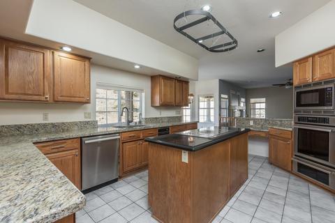 15252 S 16th Pl, Phoenix, AZ 85048 photo 9
