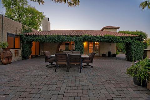 321 E Flynn Ln, Phoenix, AZ 85012 photo 3