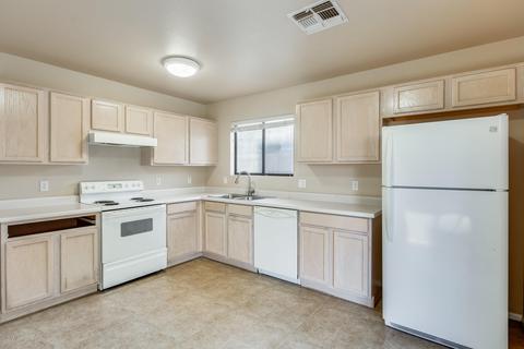 2154 E Crest Ln, Phoenix, AZ 85024 photo 12
