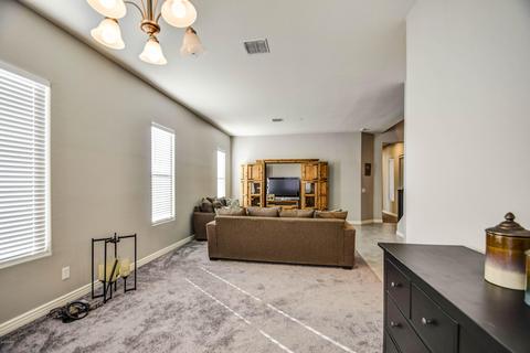 2434 E Cherry Hill Dr, Gilbert, AZ 85298 photo 9