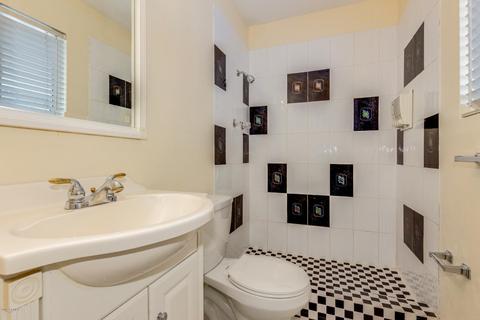 9002 N 18th Ave, Phoenix, AZ 85021 photo 16