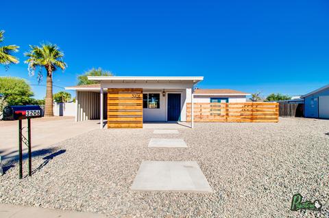 3206 E Claire Dr, Phoenix, AZ 85032 photo 1