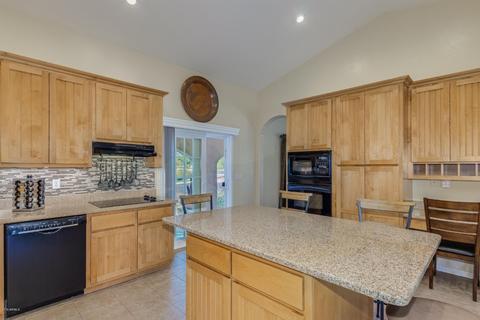 20007 W Mitchell Ct, Buckeye, AZ 85396 photo 8
