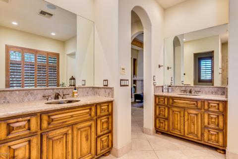 7025 E Summit Trail Cir, Mesa, AZ 85207 photo 34