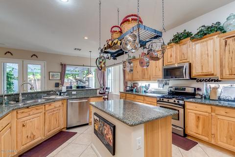3355 E Vaughn Ave, Gilbert, AZ 85234 photo 10