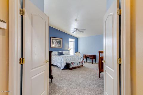 3033 E Winchcomb Dr, Phoenix, AZ 85032 photo 13