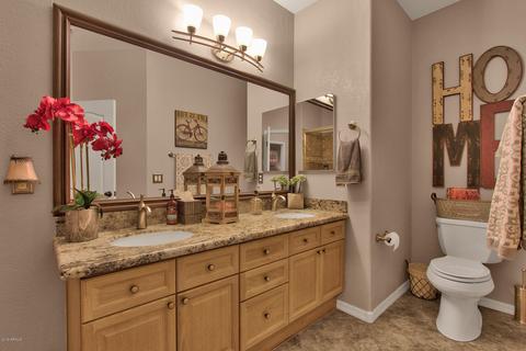 648 E Constitution Dr, Gilbert, AZ 85296 photo 29