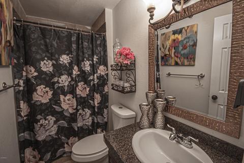 4512 N 81st Dr, Phoenix, AZ 85033 photo 11