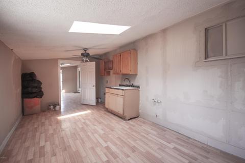 4512 N 81st Dr, Phoenix, AZ 85033 photo 23
