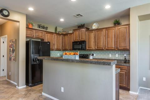 3634 E Taylor Ln, Gilbert, AZ 85295 photo 8