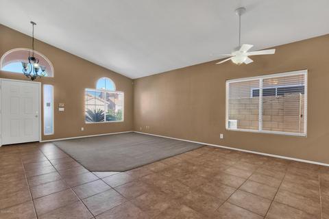 4637 E Robert E Lee St, Phoenix, AZ 85032 photo 9