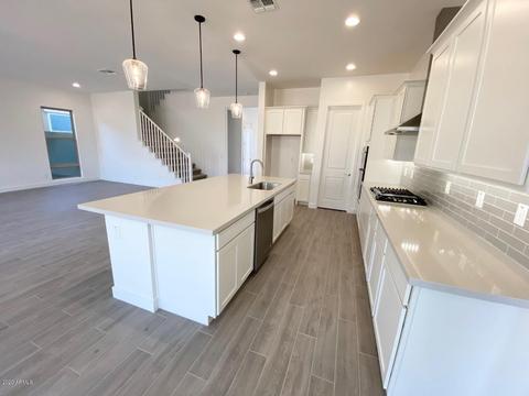 10258 E Supernova Dr, Mesa, AZ 85212 photo 3