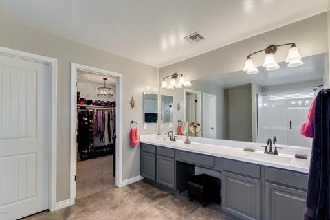 3625 E Branham Ln, Phoenix, AZ 85042 photo 19