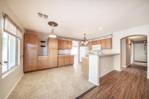 2458 E Jasper Dr, Gilbert, AZ 85296 photo 3