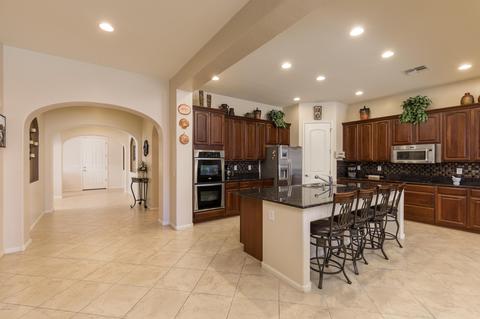 2410 E Park View Ln, Phoenix, AZ 85024 photo 6