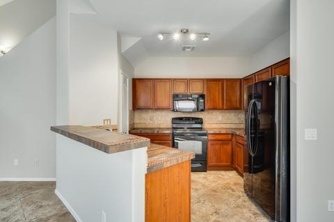 4372 E Renee Dr, Phoenix, AZ 85050 photo 2
