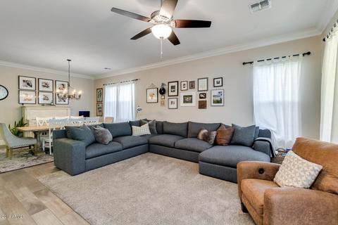 4095 E Comstock Dr, Gilbert, AZ 85296 photo 5