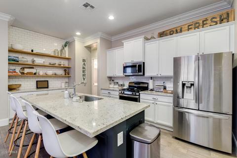 4095 E Comstock Dr, Gilbert, AZ 85296 photo 3