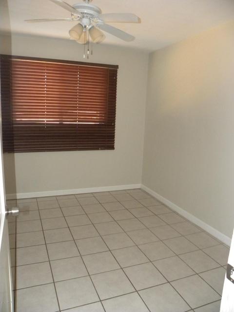 4252 N 30th Dr, Phoenix, AZ 85017 photo 8