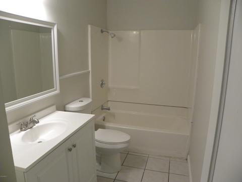 4252 N 30th Dr, Phoenix, AZ 85017 photo 9