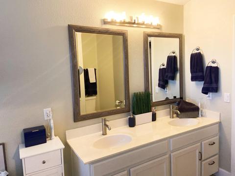 2239 S Peppertree Dr, Gilbert, AZ 85295 photo 8