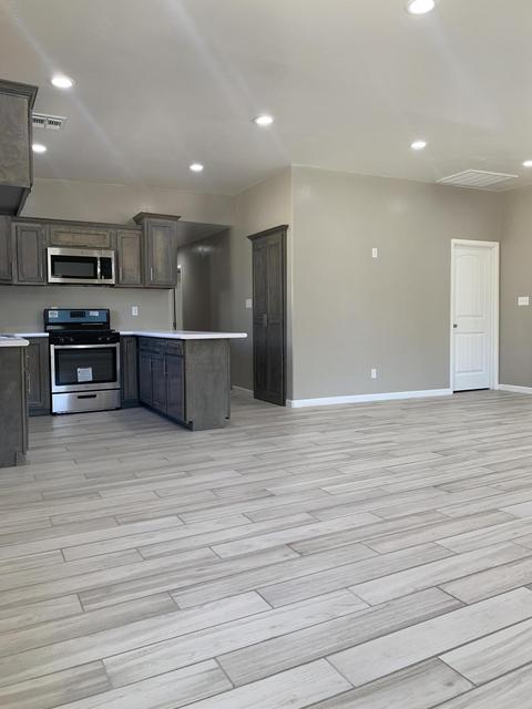 820 E 13th St, Douglas, AZ 85607 photo 3