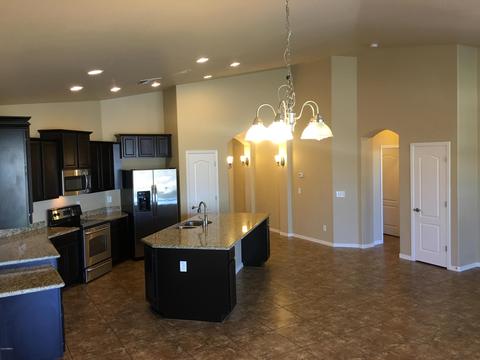 518 E Pearce Rd, Phoenix, AZ 85042 photo 9