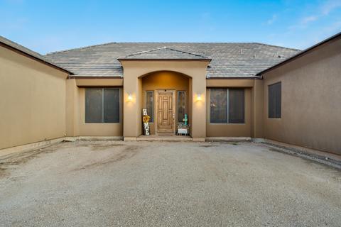 1517 E Red Range Way, Phoenix, AZ 85085 photo 4