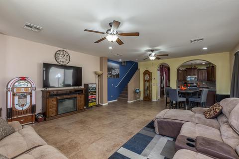 3685 E Hans Dr, Gilbert, AZ 85296 photo 6
